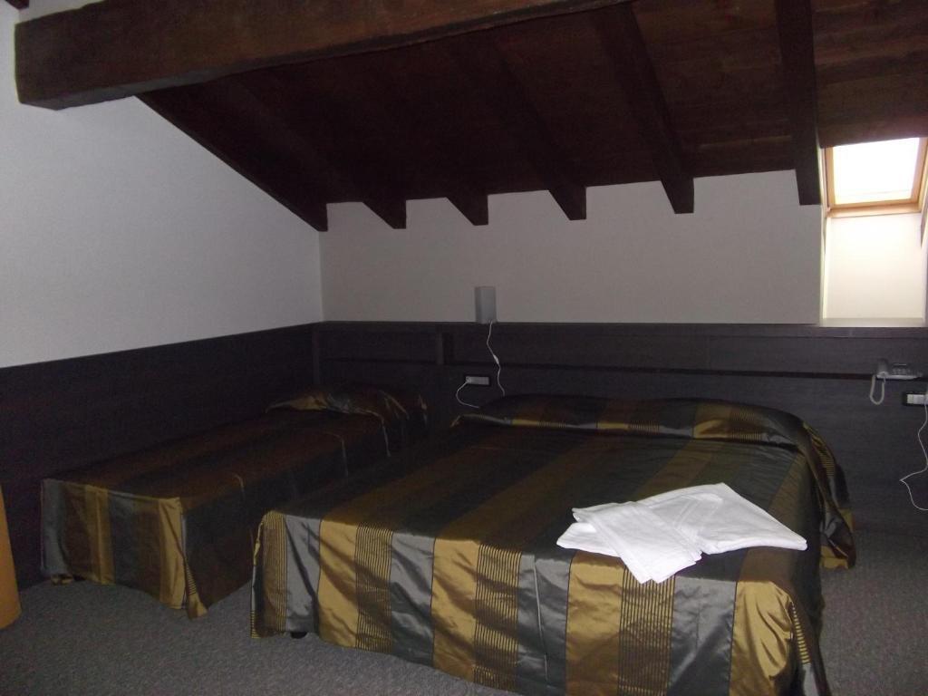 Locanda Sant'Ambrogio Rivalta  Szoba fotó
